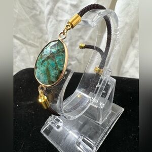 Fashion Jewelry Ladys Genuine African Turquoise Gem
Stone On A Fabric Co…